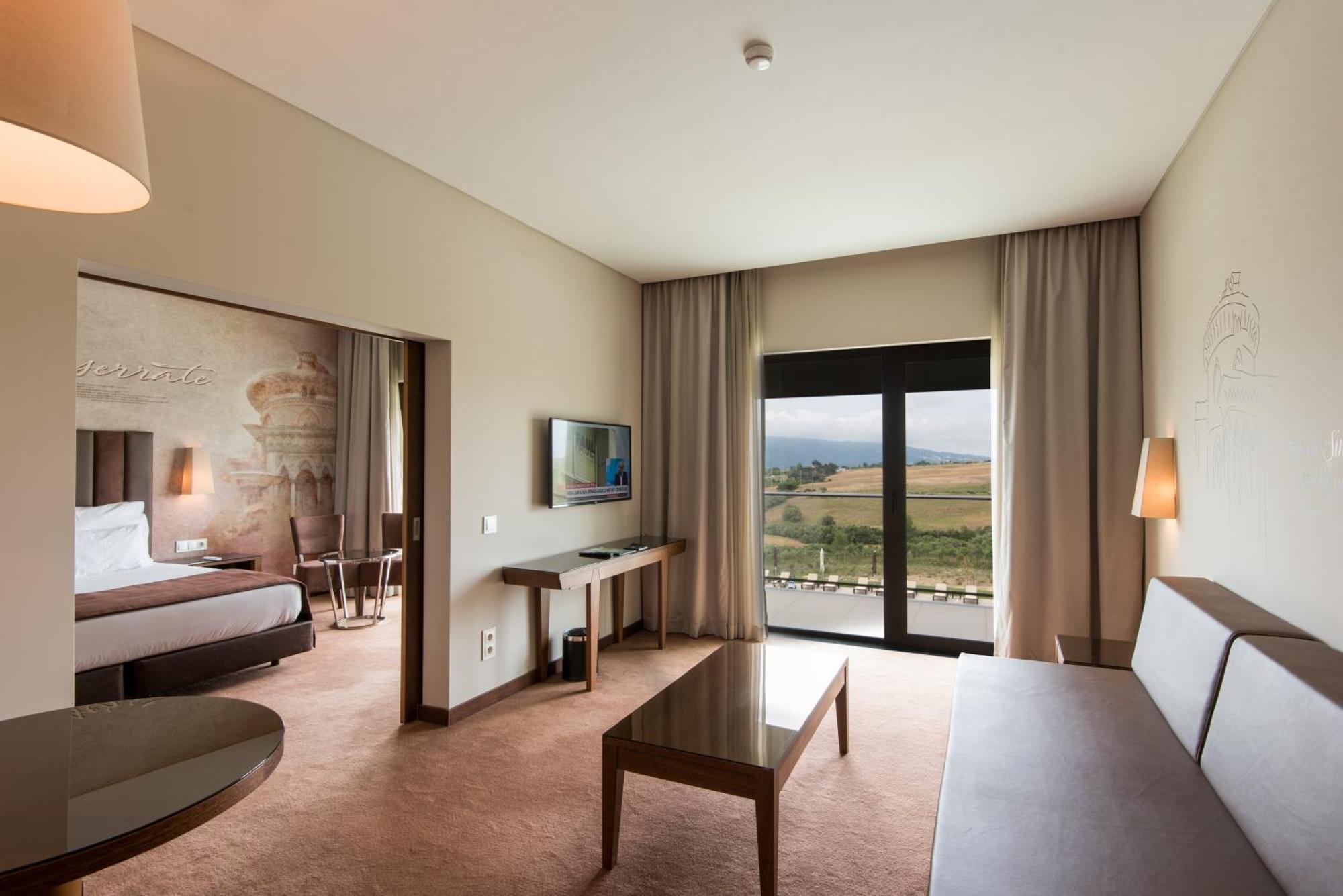 Vila Gale Sintra Pokoj fotografie A suite at the hotel